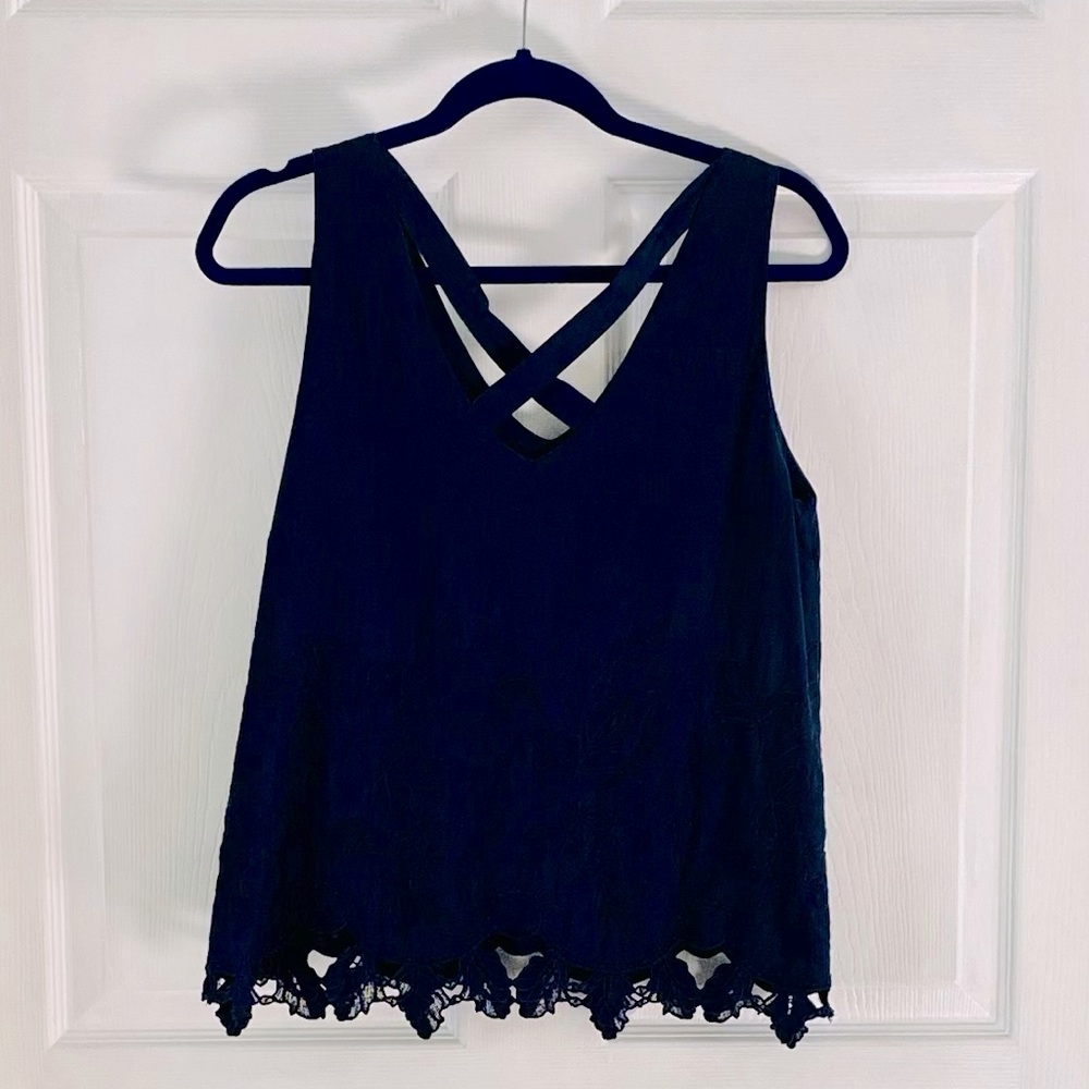 Olive & Oak Sleeveless Top